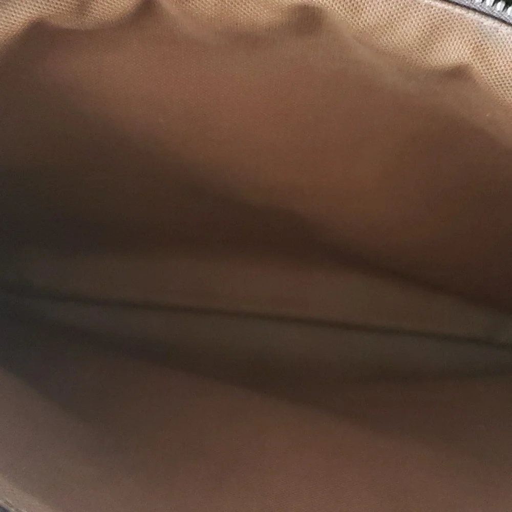 Louis Vuitton Monogram Canvas Crossbody Messenger in Brown/Gold